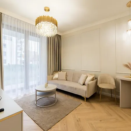 Apartament Rynek Jezycki Glamour *